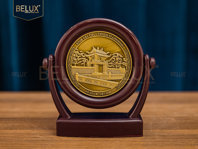 Mặt đĩa xoay Khuê Văn Các bằng đồng